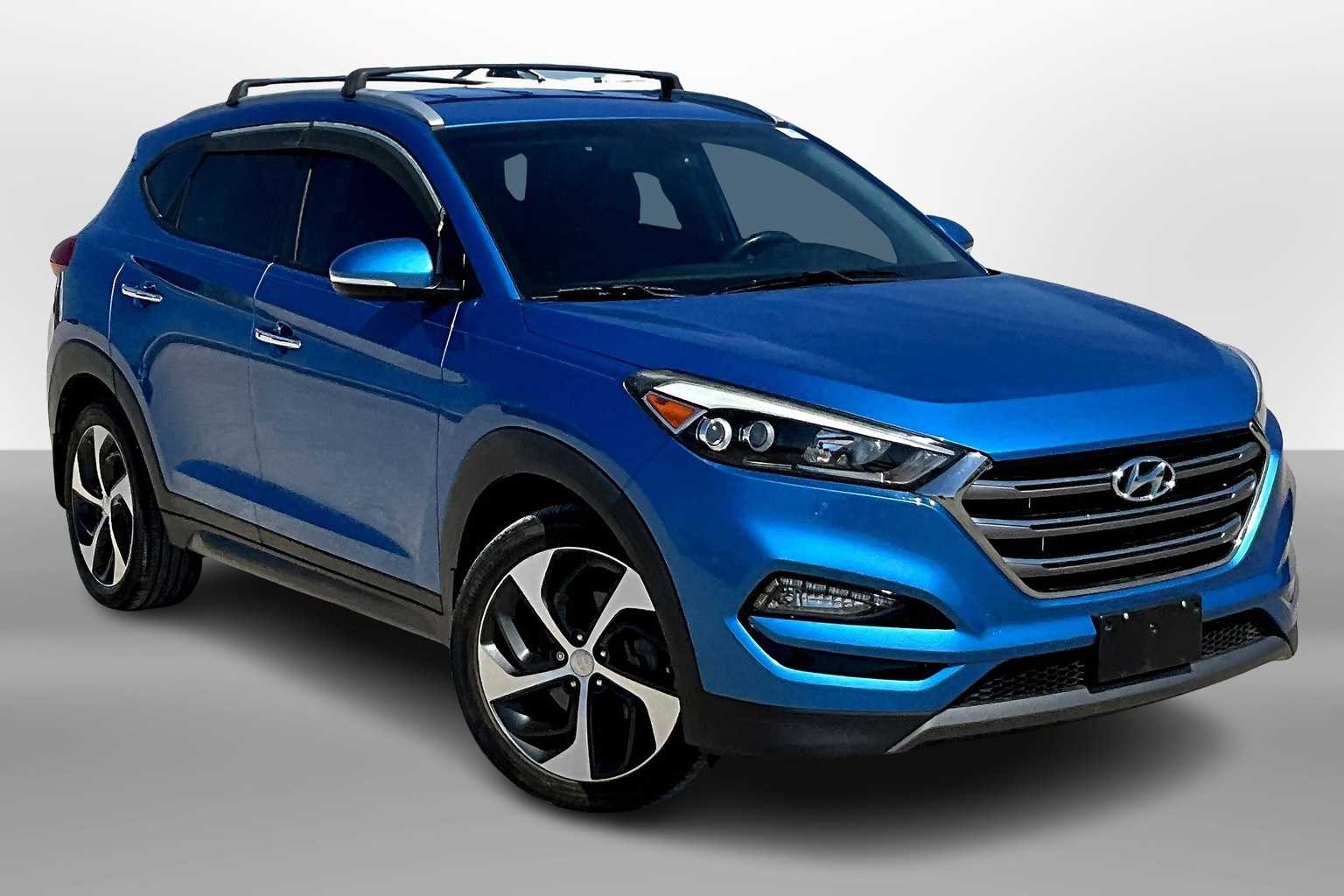 Thumbnail: 2016 Hyundai Tucson - 10