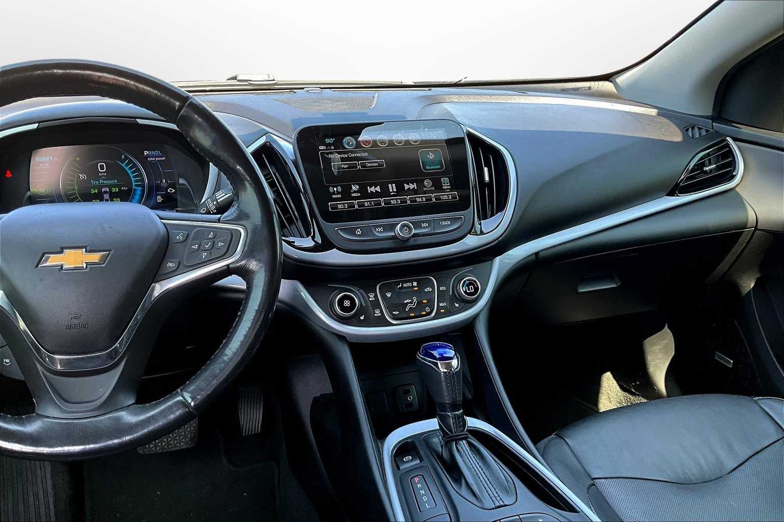 Thumbnail: 2018 Chevrolet Volt - 6