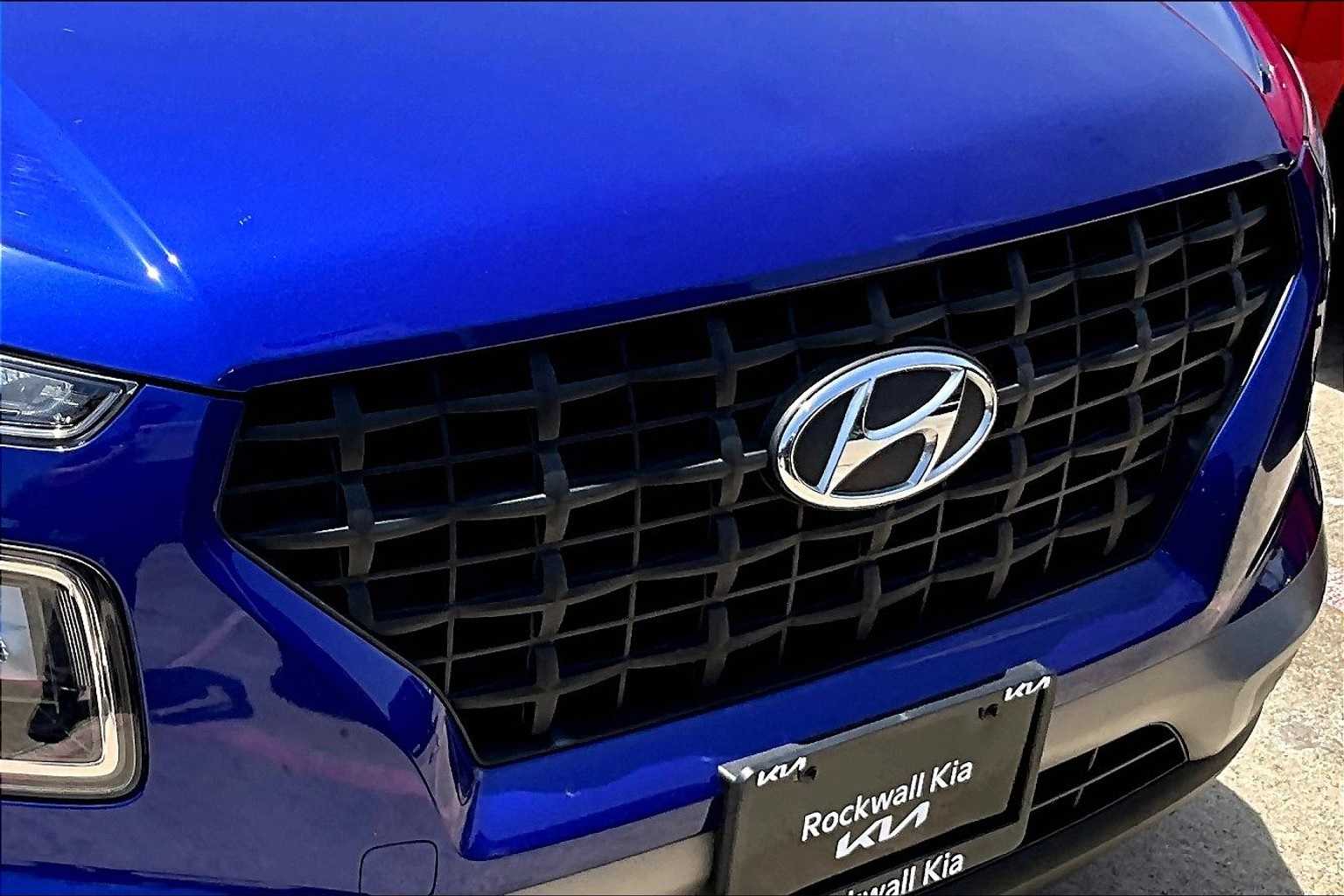 Thumbnail: 2020 Hyundai Venue - 27