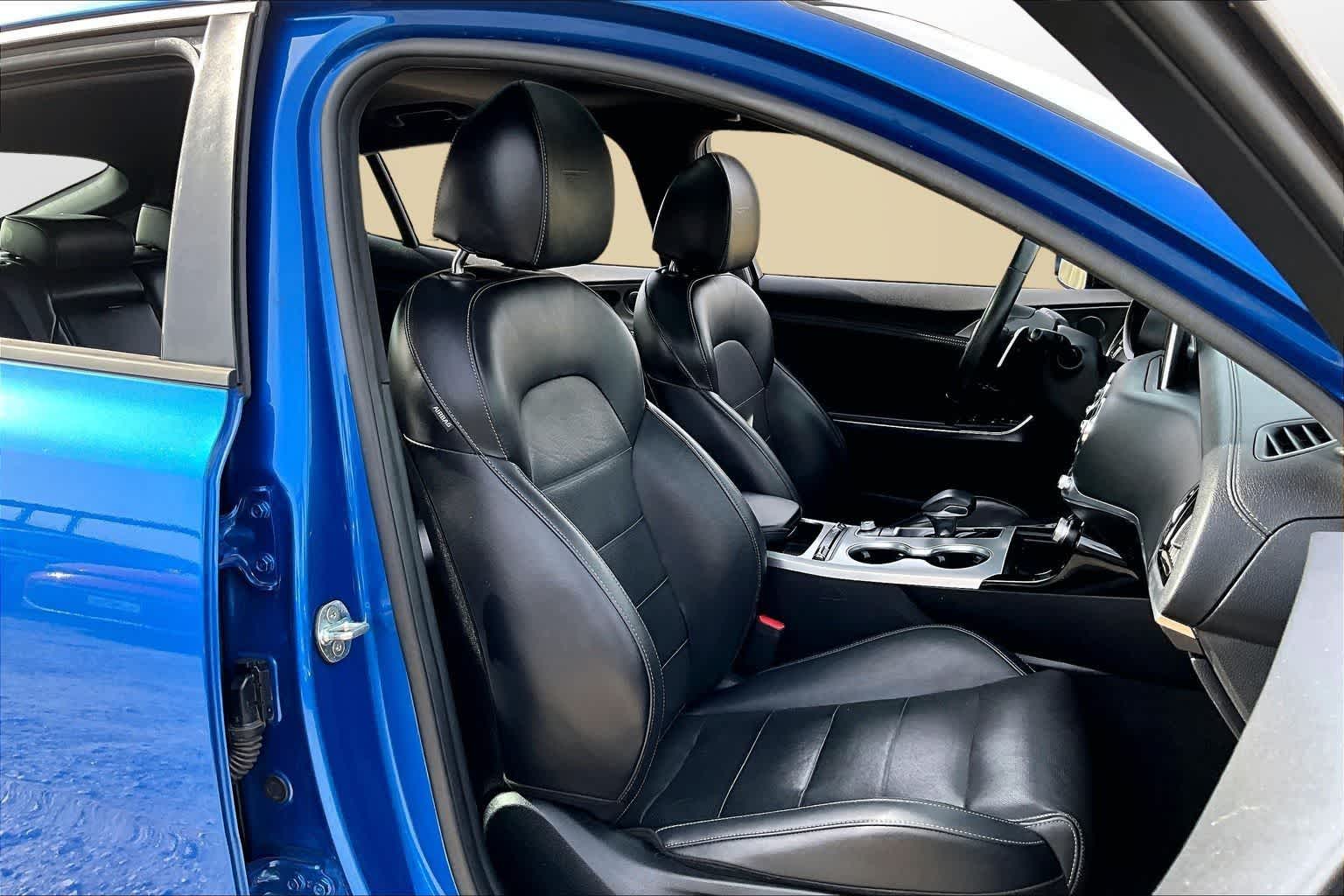 Thumbnail: 2021 Kia Stinger - 7