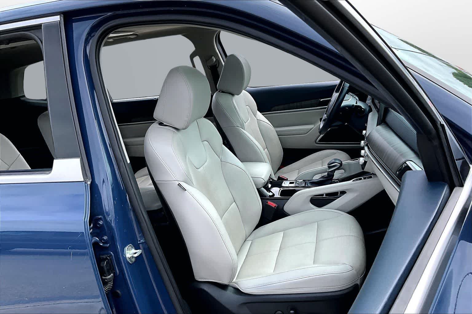 Thumbnail: 2023 Kia Telluride - 7