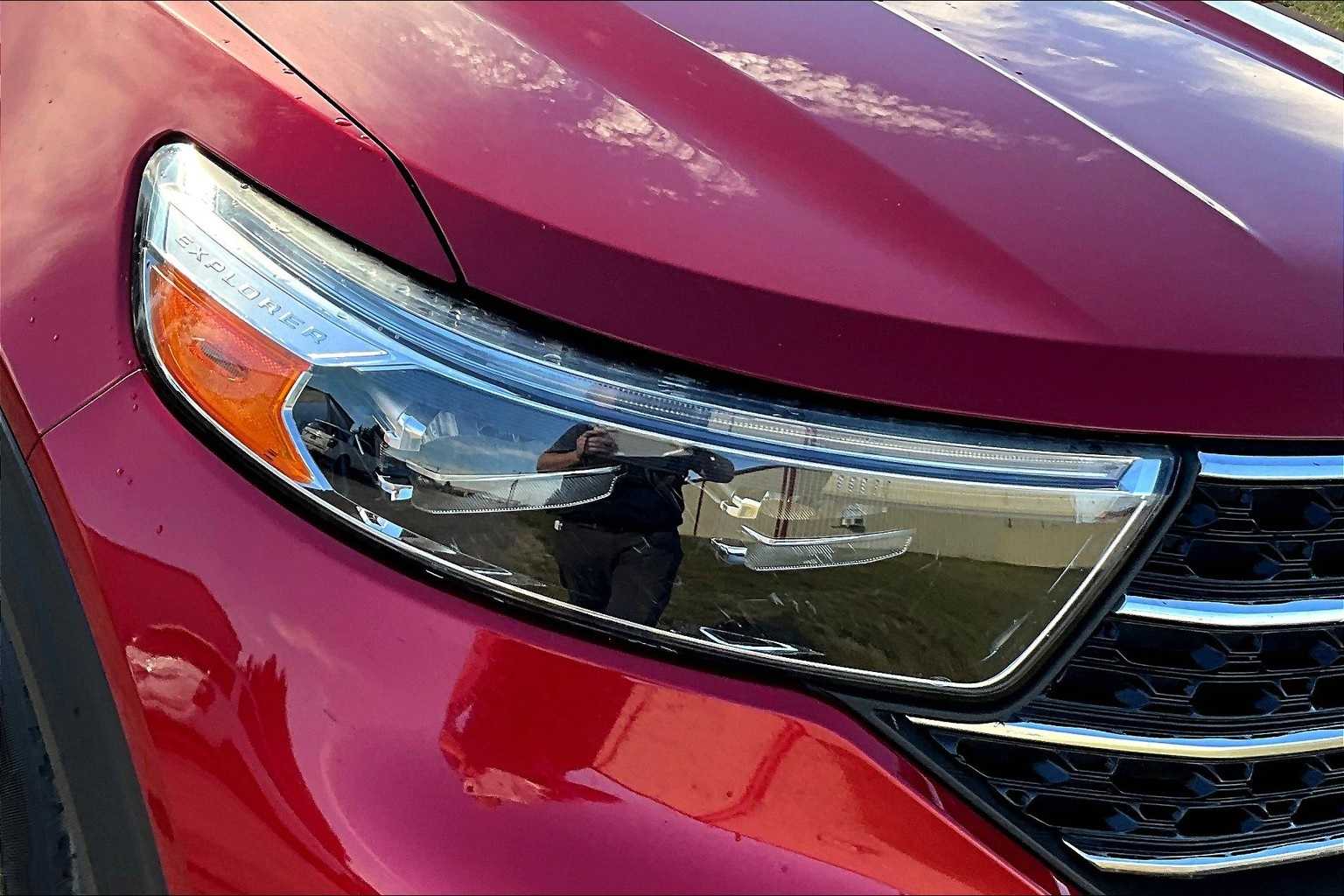 Thumbnail: 2021 Ford Explorer - 30