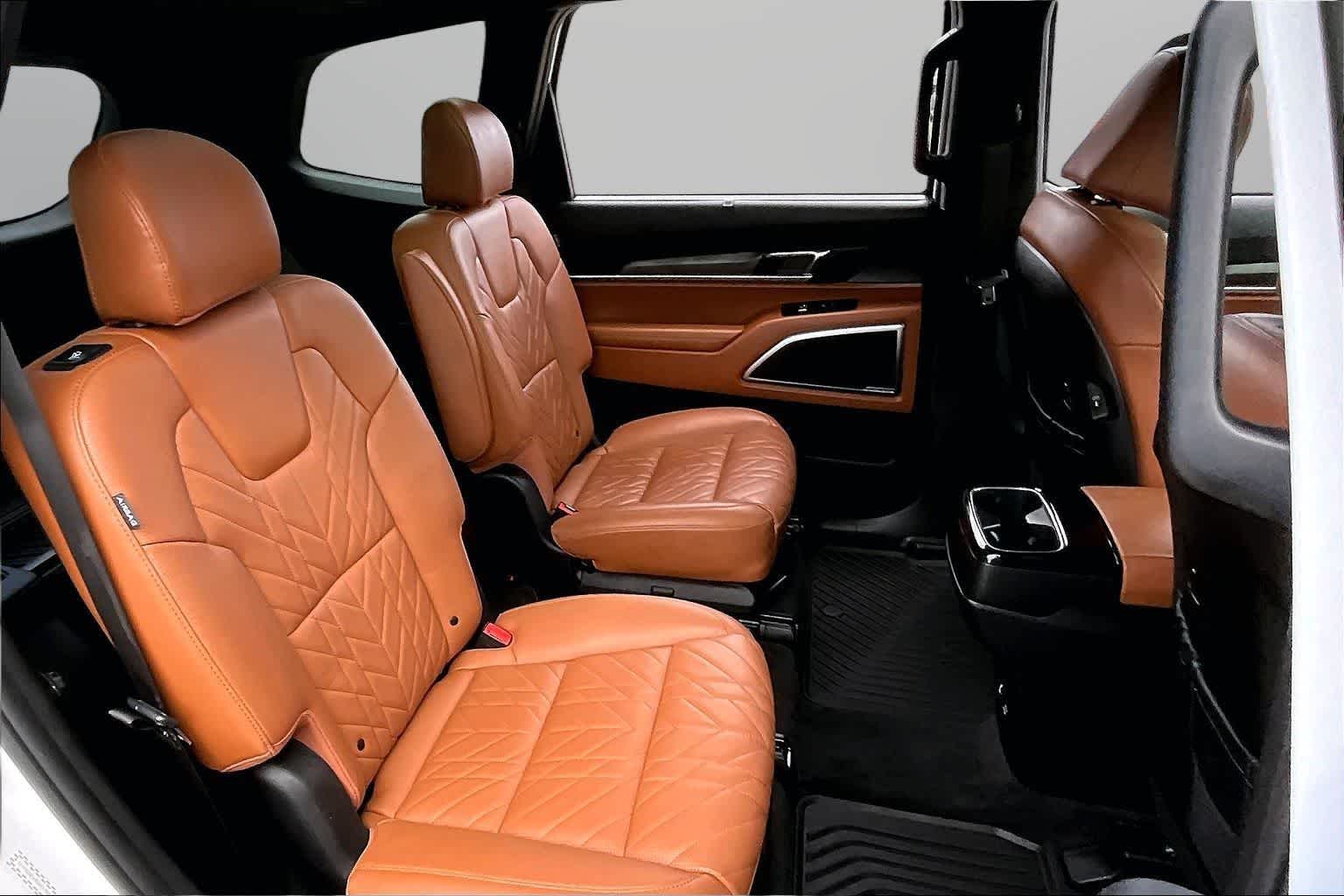 Thumbnail: 2025 Kia Telluride - 25