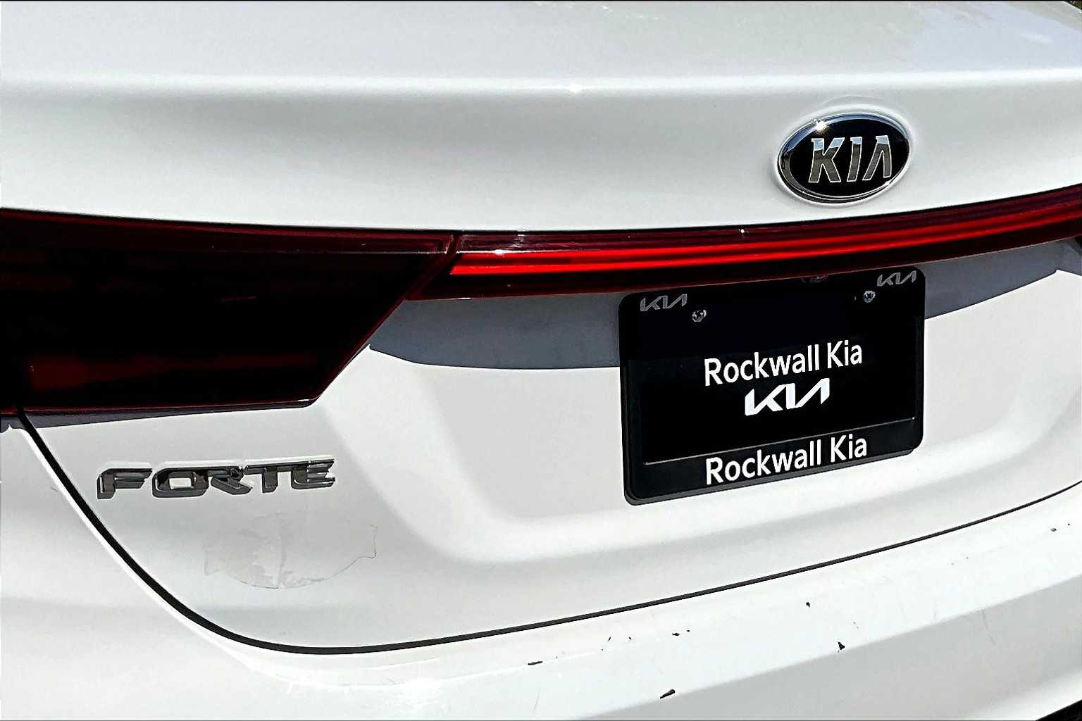 Thumbnail: 2019 Kia Forte - 31