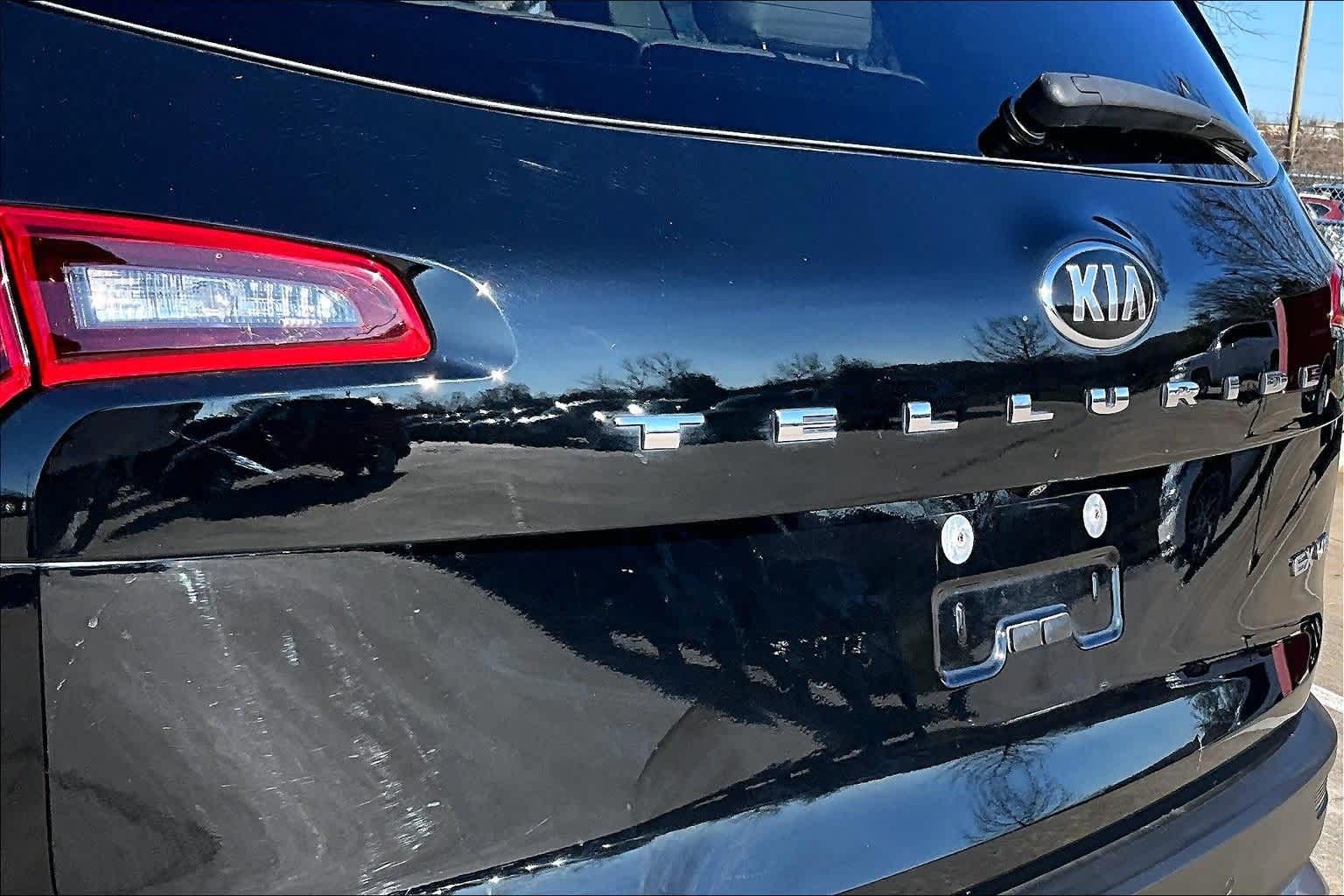 Thumbnail: 2020 Kia Telluride - 28