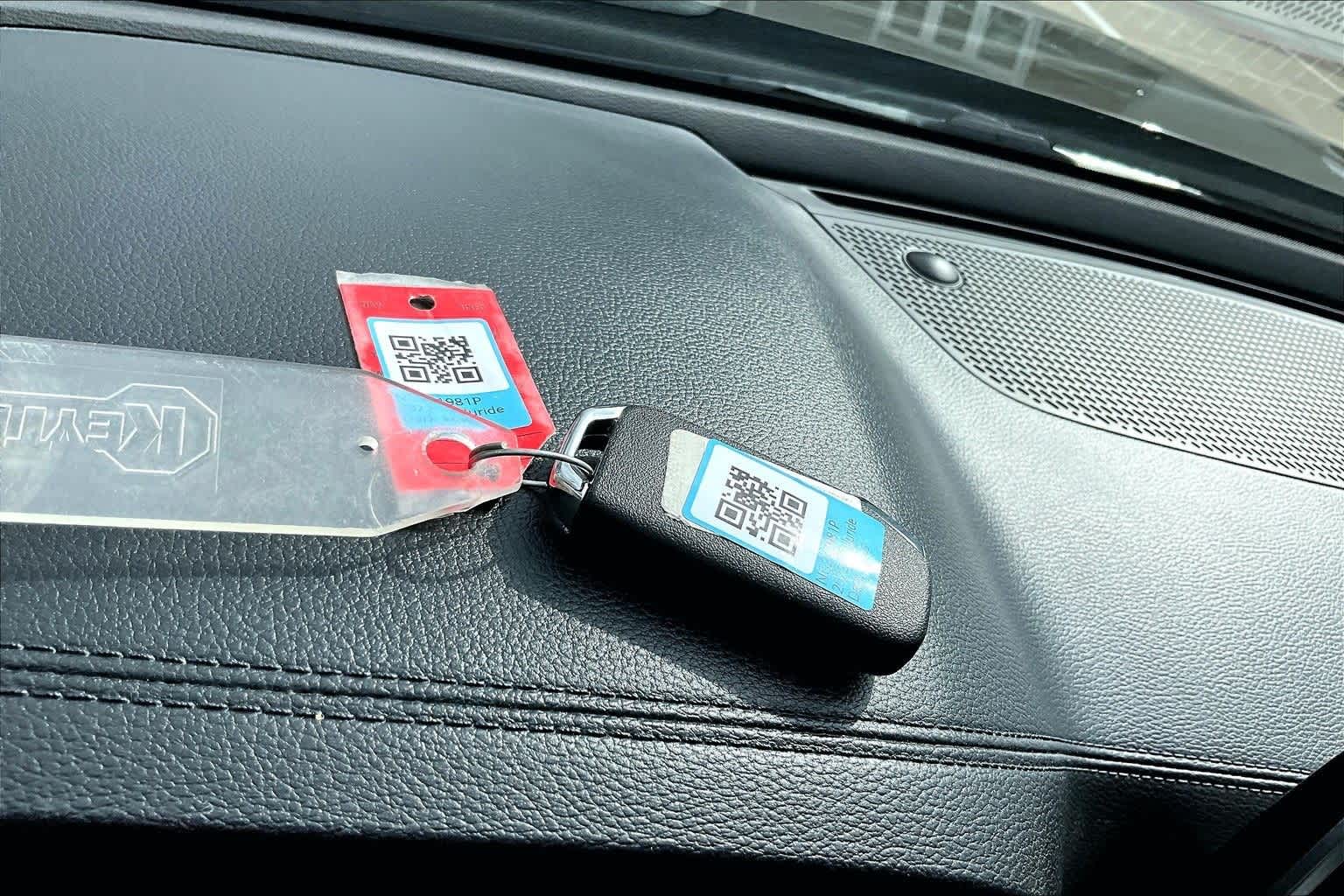 Thumbnail: 2022 Kia Telluride - 9