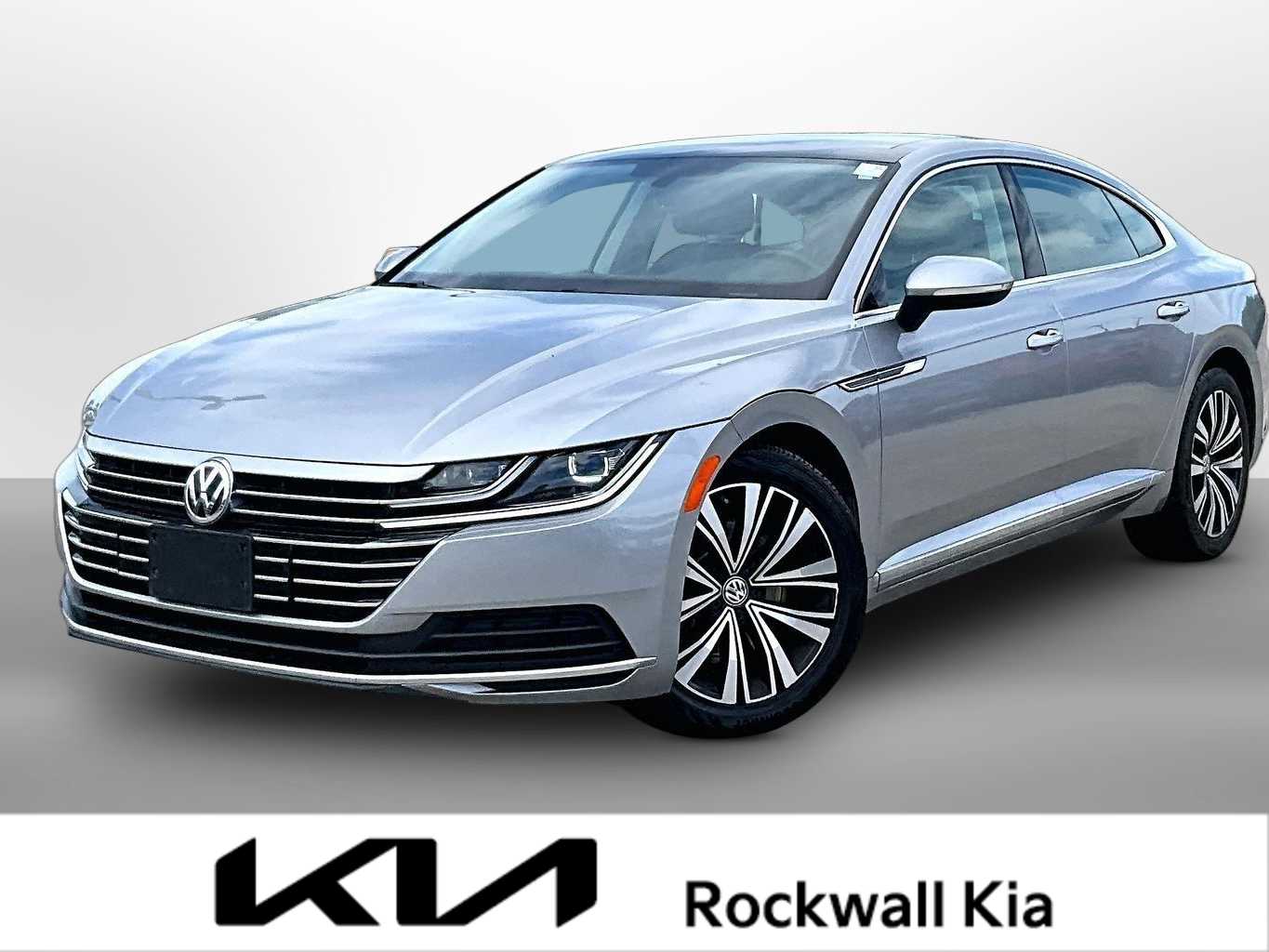 2019 Volkswagen Arteon SEL's photo