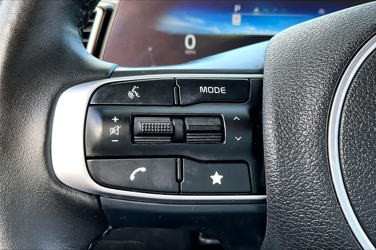 Thumbnail: 2023 Kia Sportage - 17