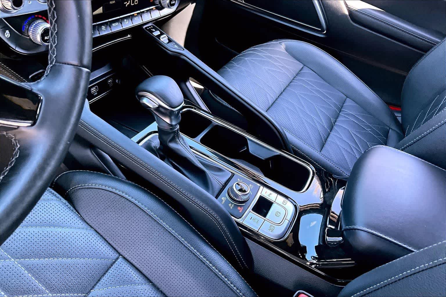 Thumbnail: 2024 Kia Telluride - 13