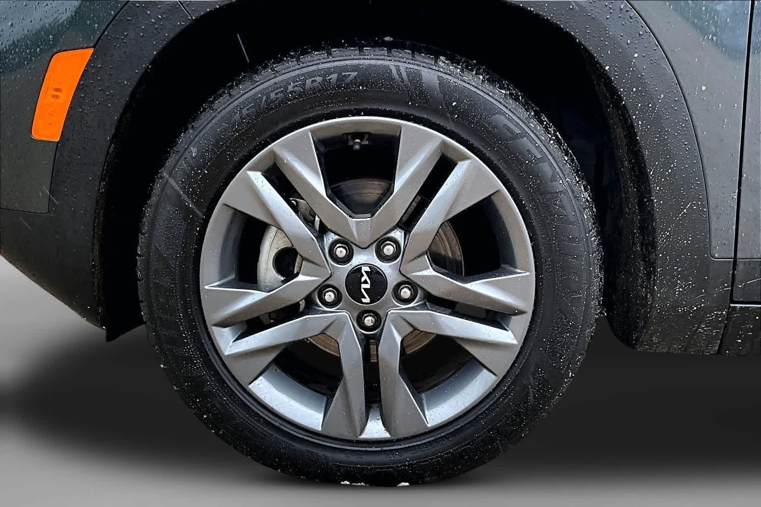 Thumbnail: 2023 Kia Seltos - 8