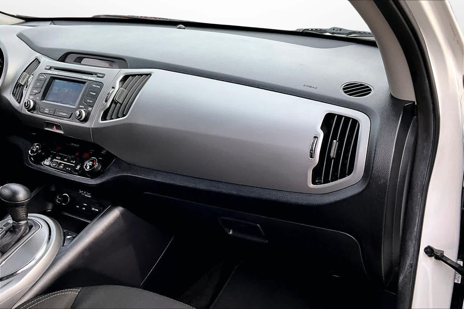 Thumbnail: 2015 Kia Sportage - 15