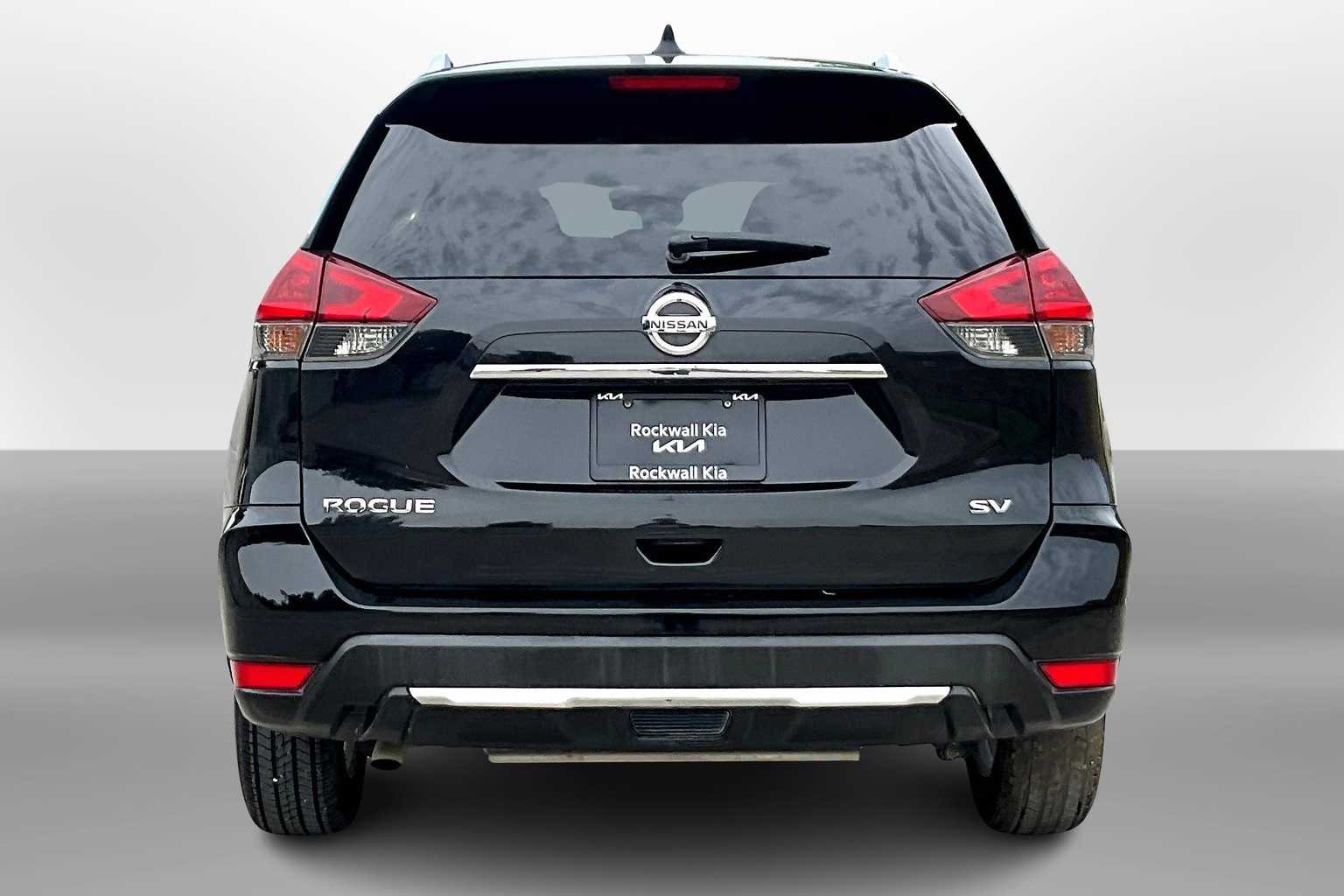Thumbnail: 2018 Nissan Rogue - 4