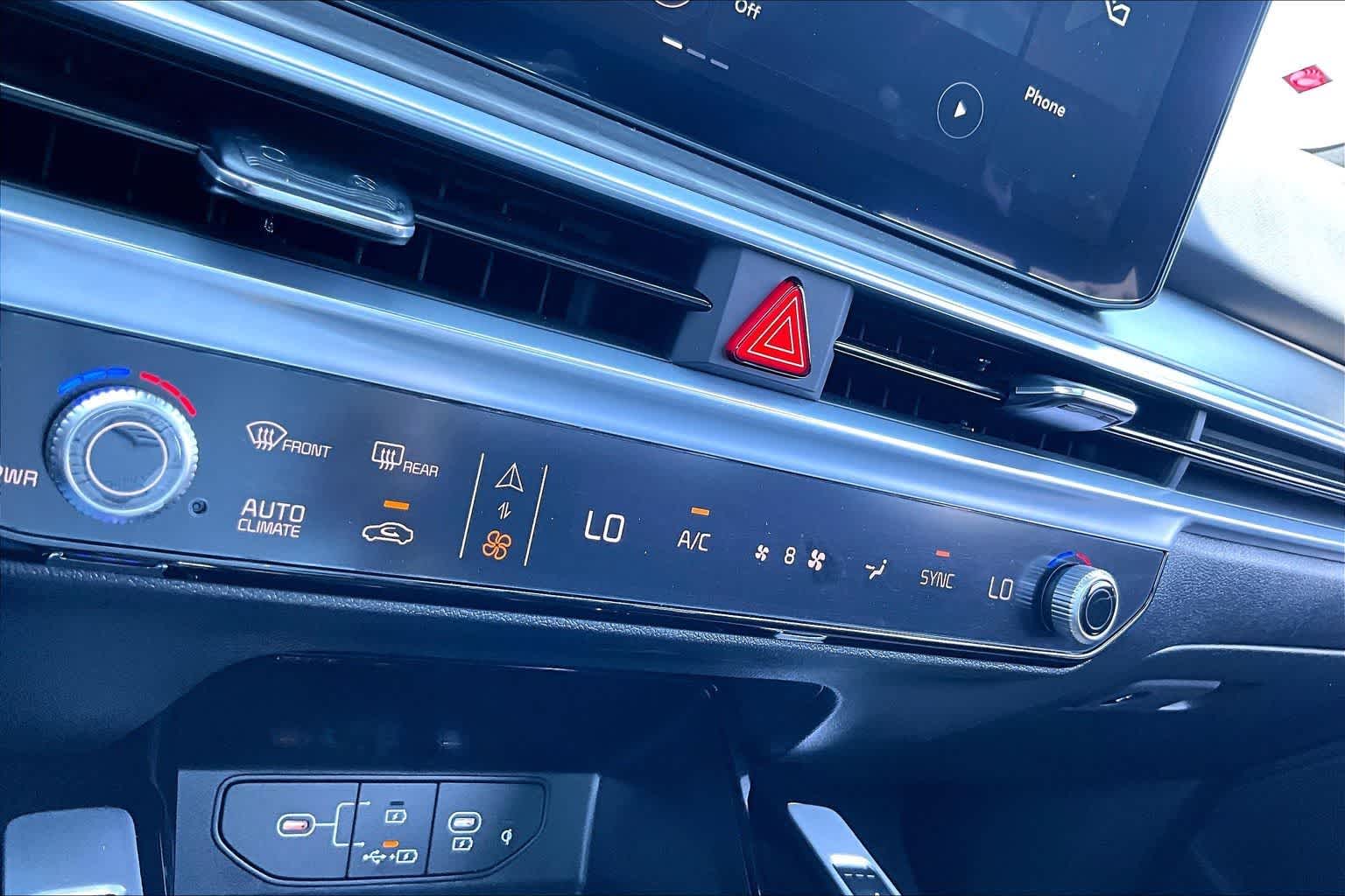 Thumbnail: 2025 Kia Sorento - 20