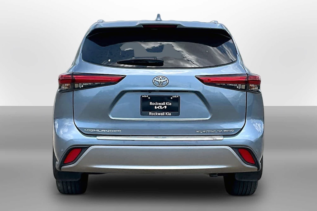 Used 2022 Toyota Highlander Platinum SUV