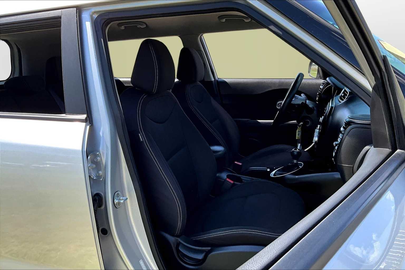 Thumbnail: 2019 Kia Soul - 7