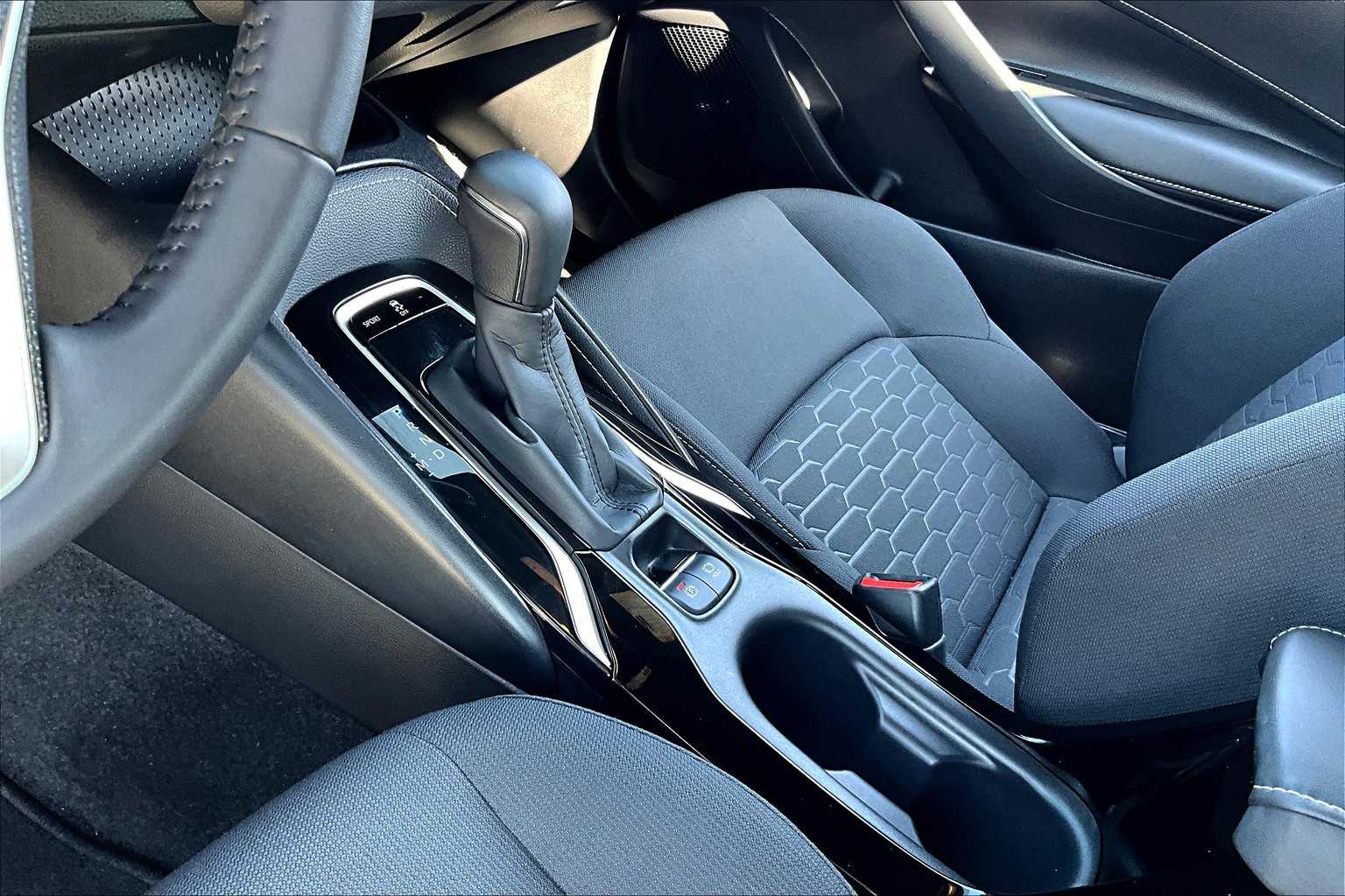 Thumbnail: 2020 Toyota Corolla - 13