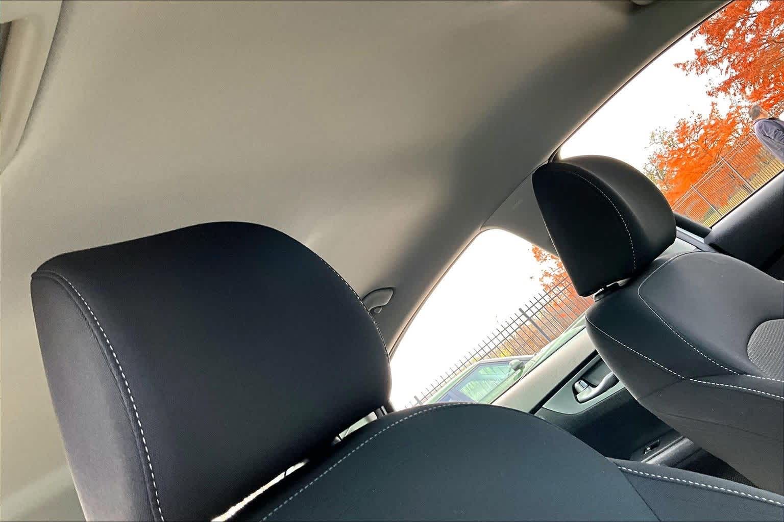 Thumbnail: 2021 Kia Forte - 16