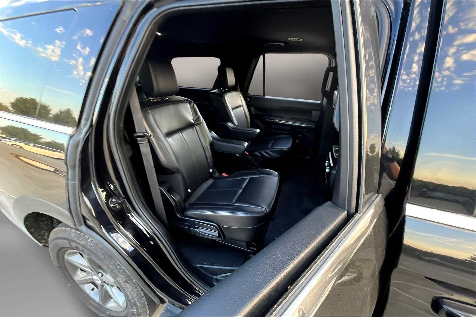 Thumbnail: 2021 Ford Expedition - 28