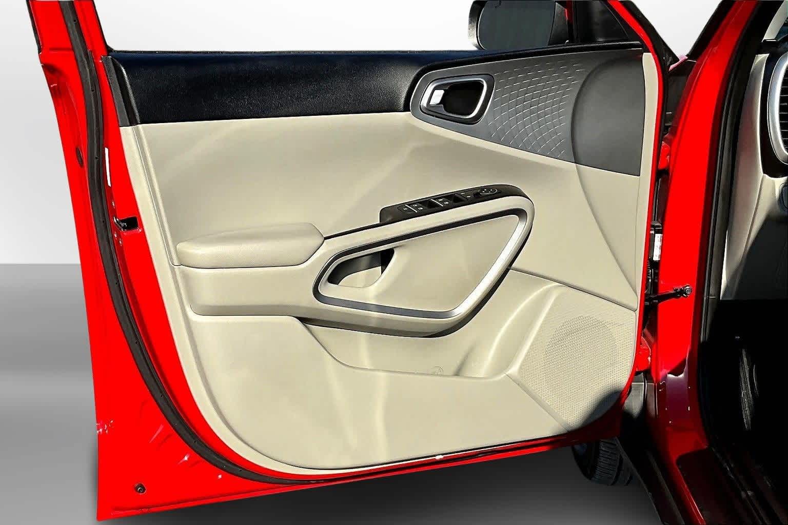 Thumbnail: 2023 Kia Soul - 17