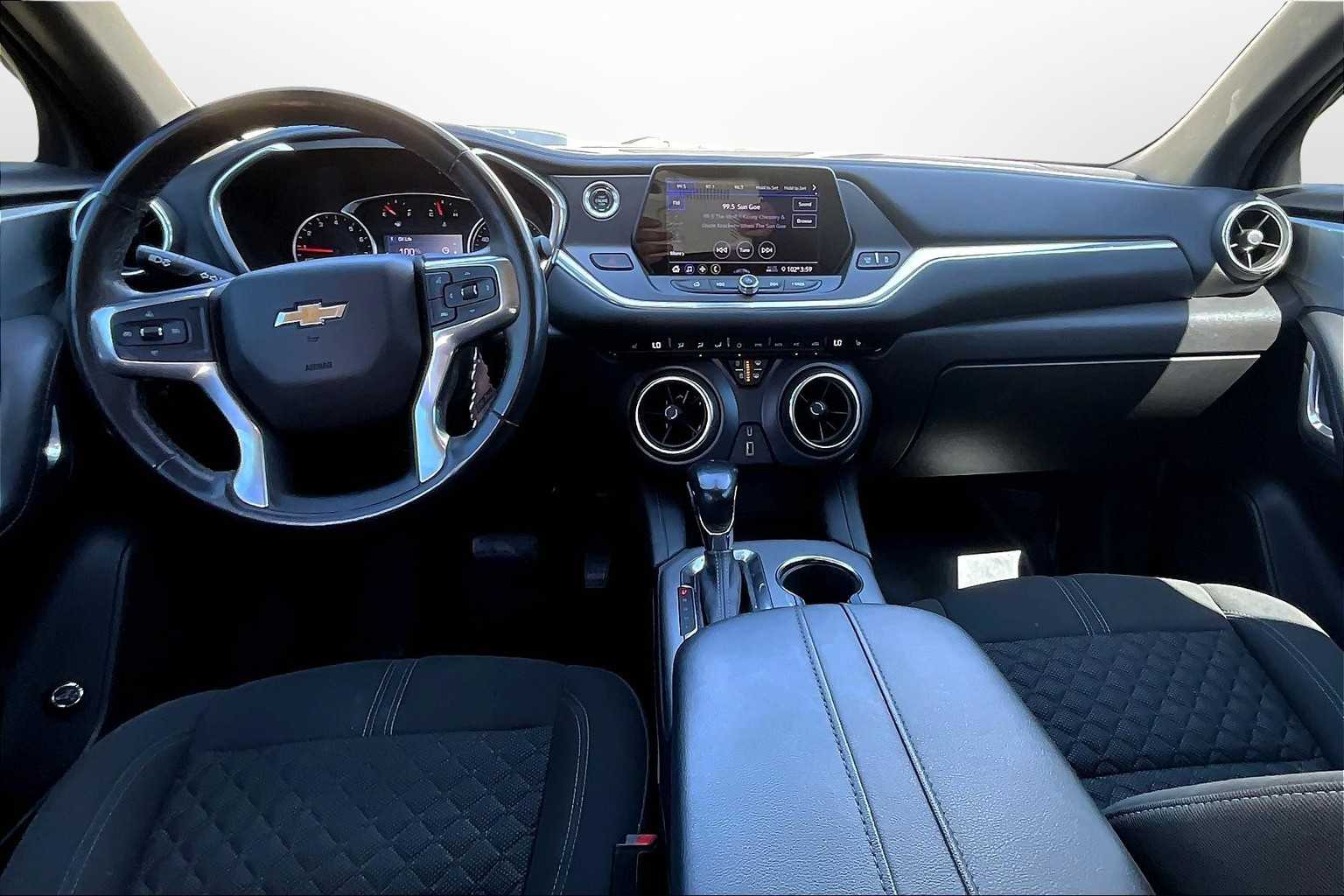 Thumbnail: 2019 Chevrolet Blazer - 14