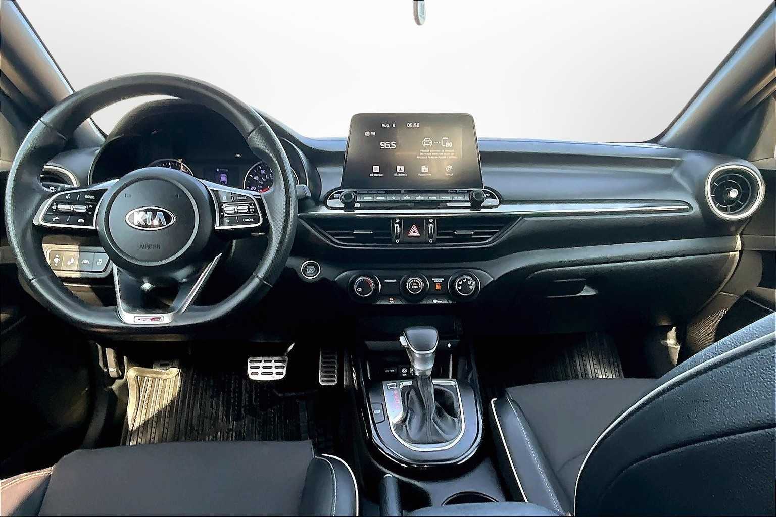 Thumbnail: 2020 Kia Forte - 14