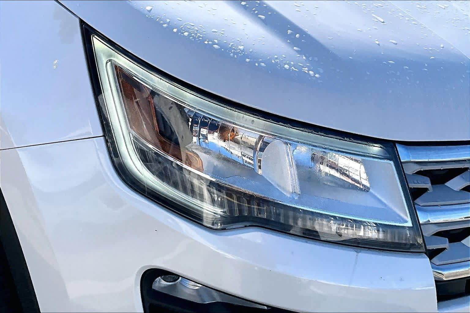 Thumbnail: 2019 Ford Explorer - 29