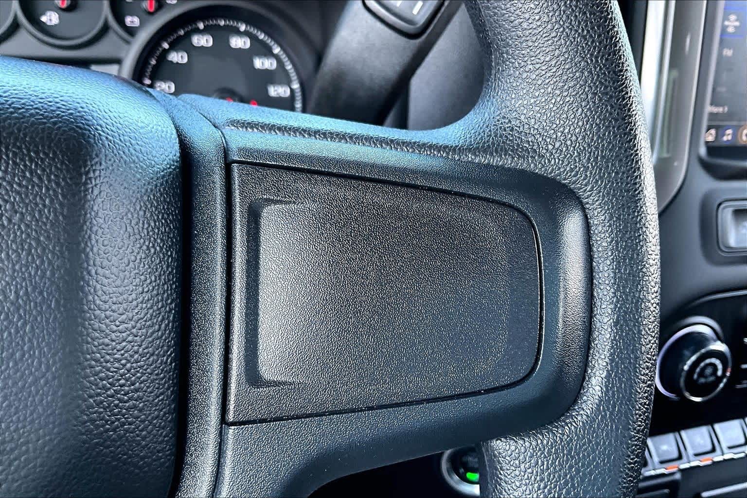 Thumbnail: 2025 Chevrolet Silverado 1500 - 18