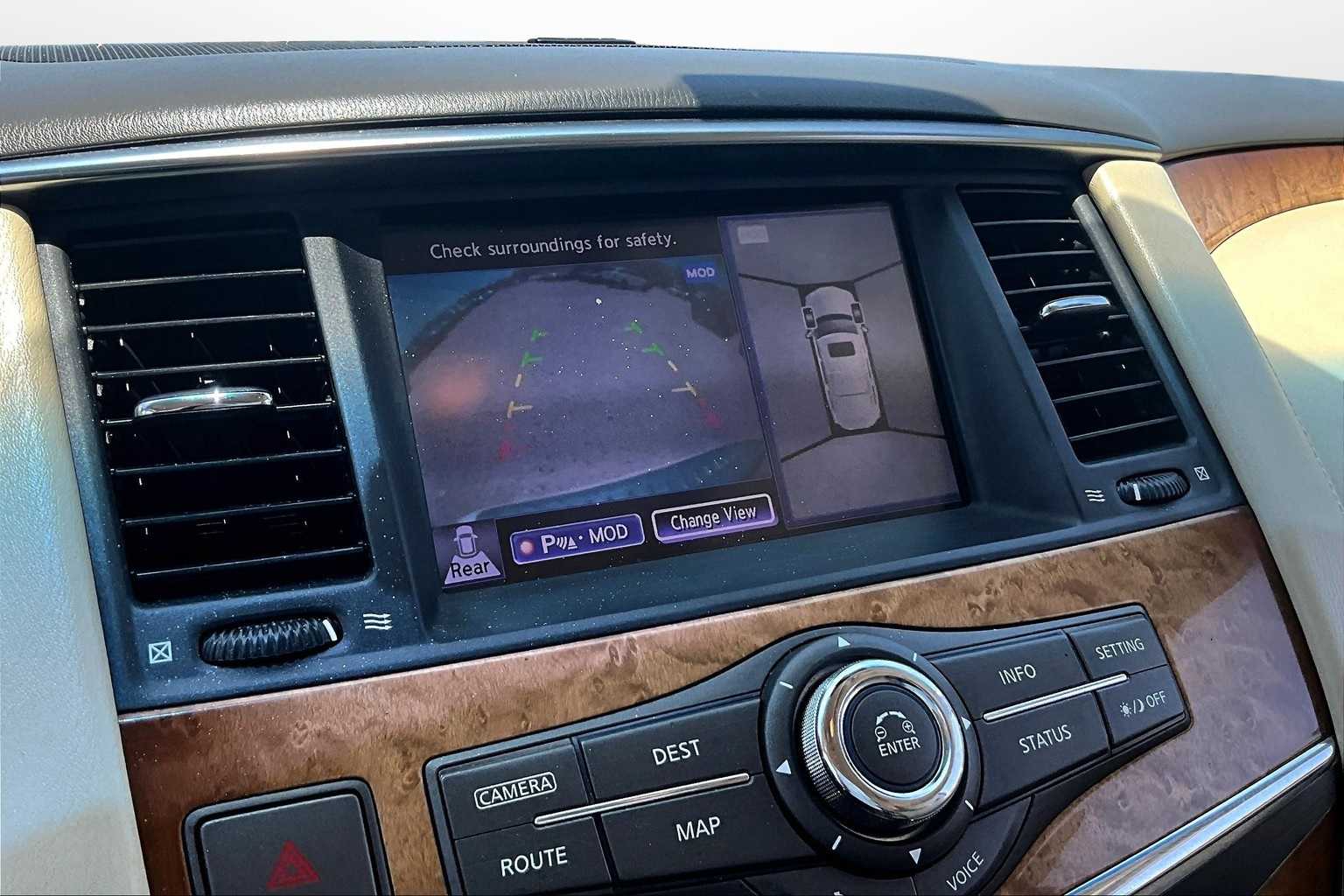 Thumbnail: 2013 INFINITI QX56 - 22