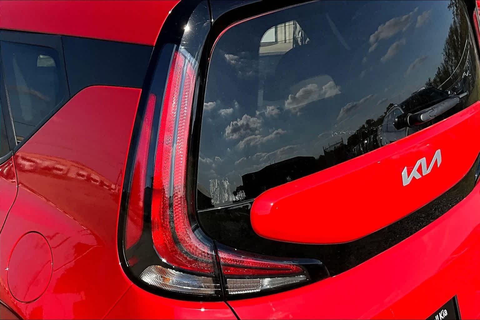 Thumbnail: 2023 Kia Soul - 30