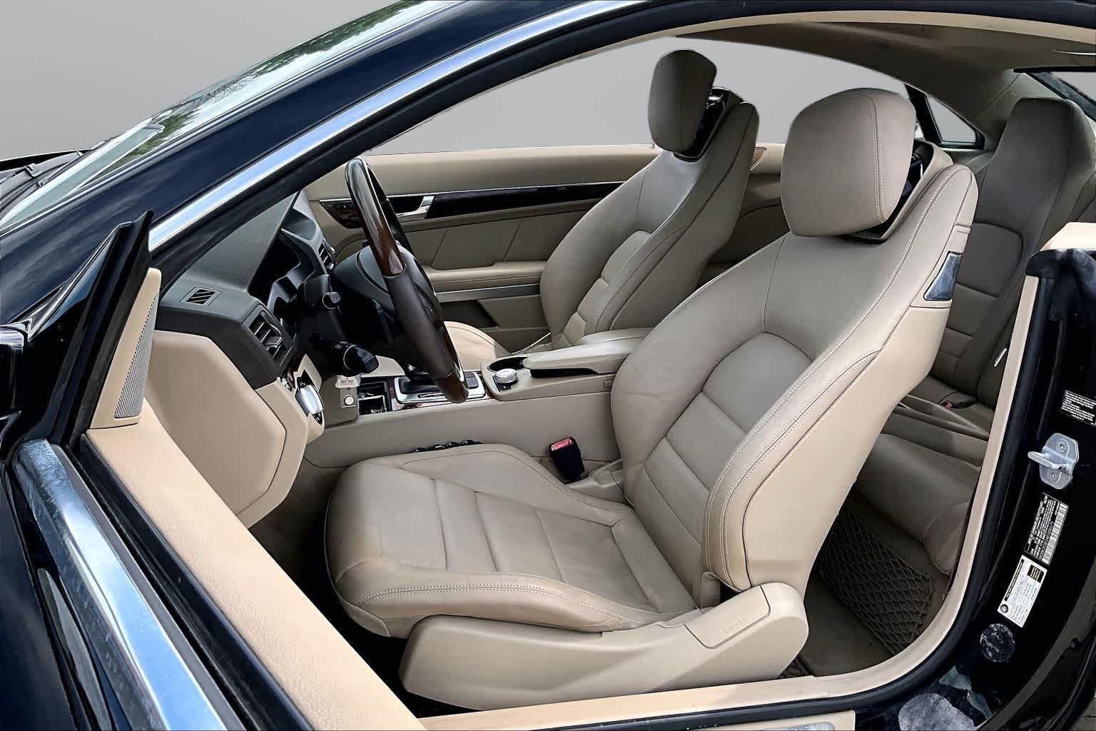 Thumbnail: 2010 Mercedes-Benz E-Class - 19