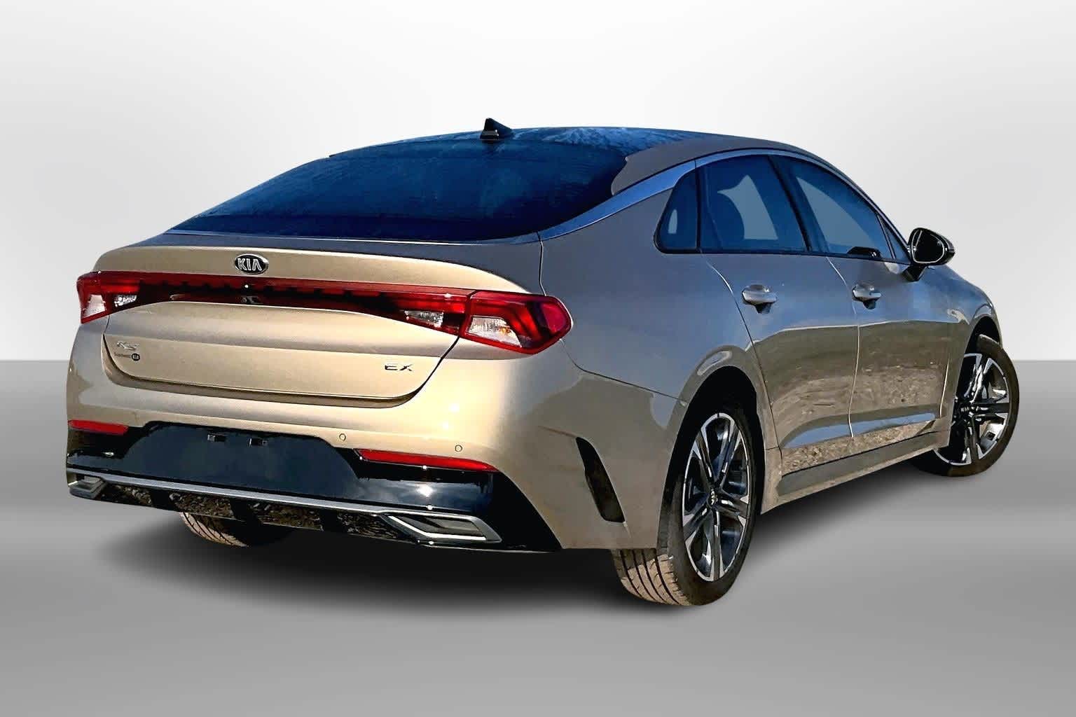 Thumbnail: 2021 Kia K5 - 2