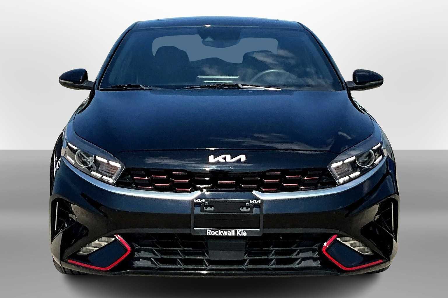 2023 Kia Forte GT-Line photo 3