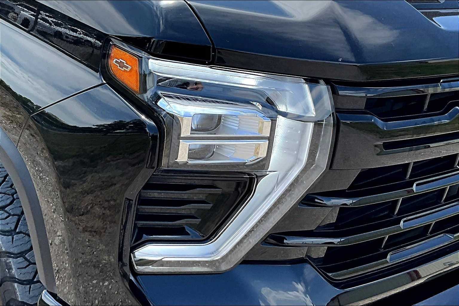 Thumbnail: 2025 Chevrolet Silverado 2500 - 31