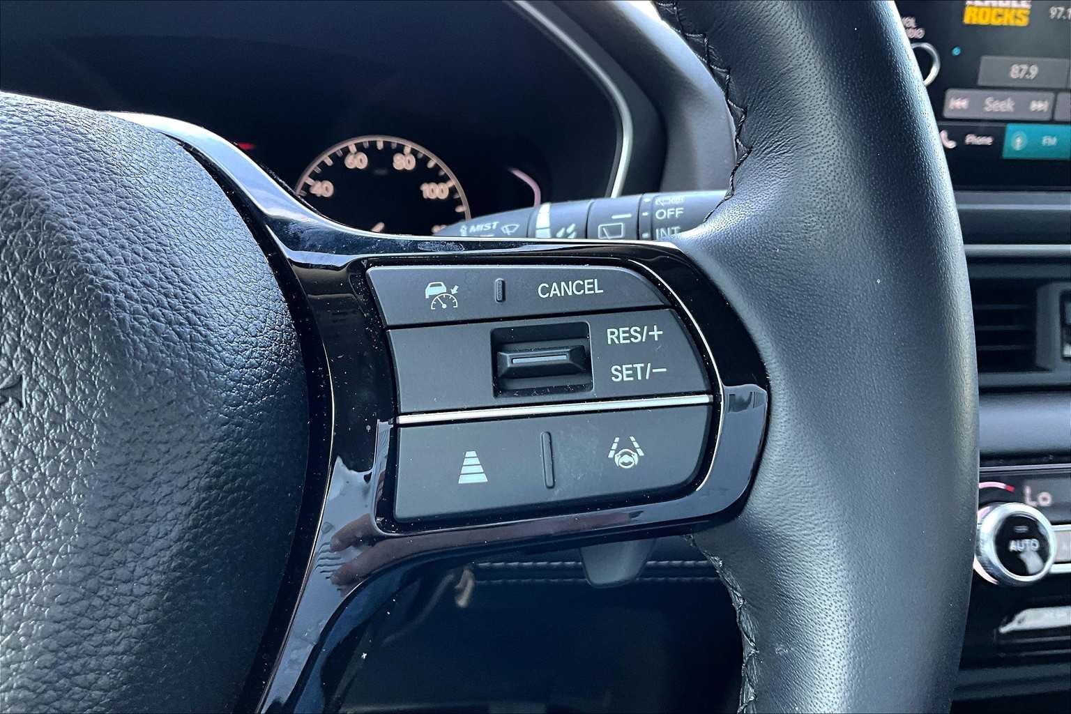 Thumbnail: 2024 Honda Pilot - 20
