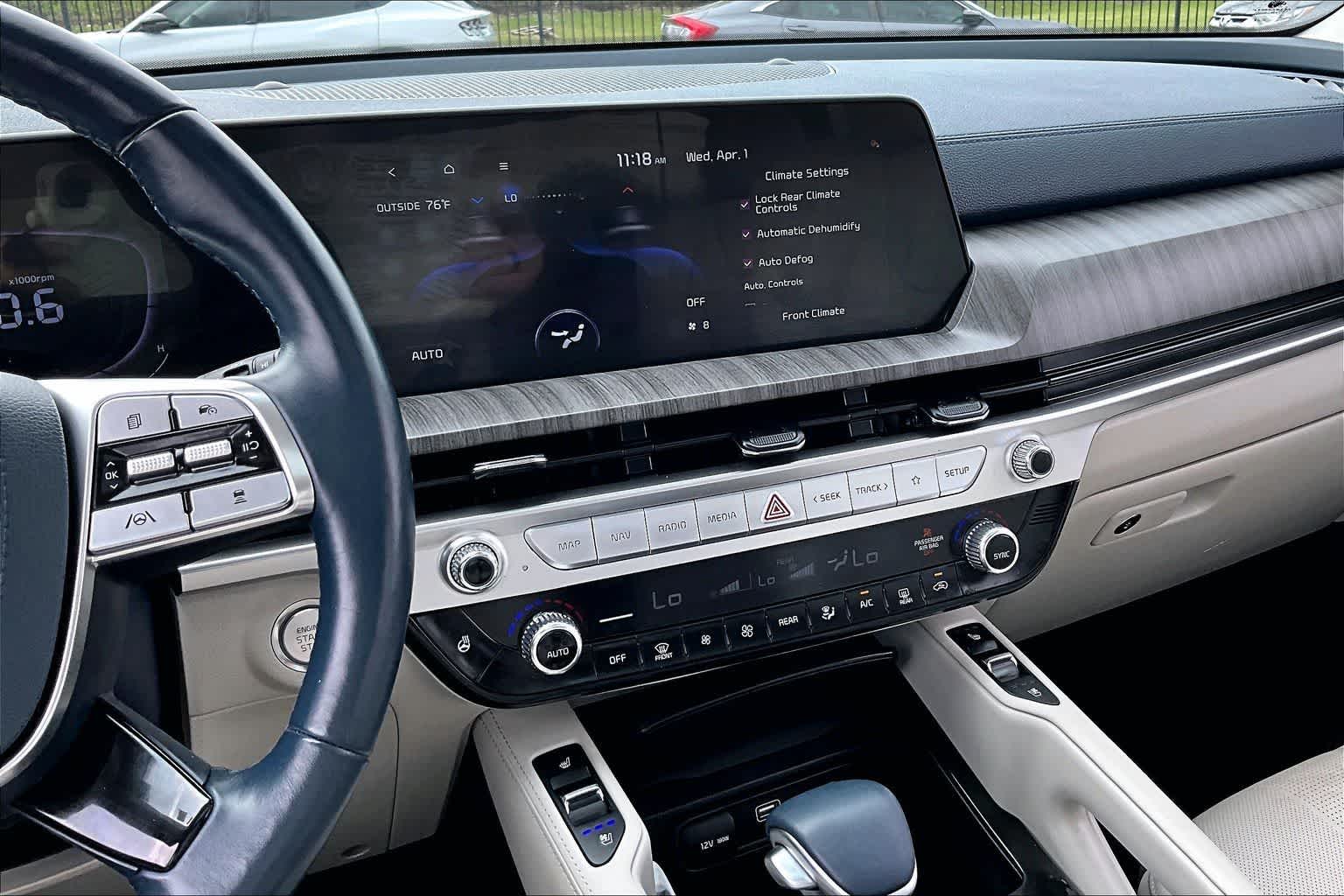 Thumbnail: 2023 Kia Telluride - 6