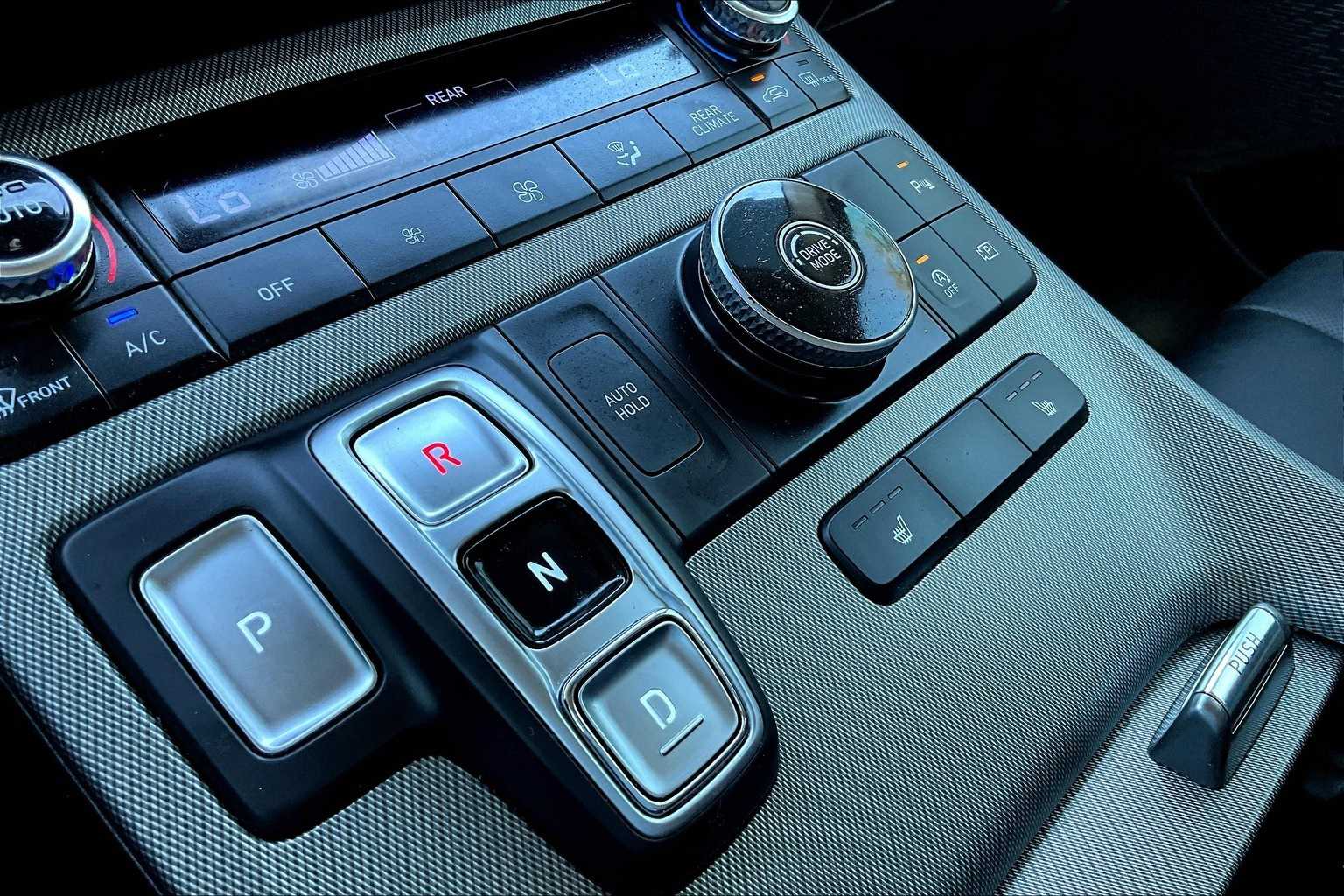 Thumbnail: 2024 Hyundai Palisade - 23