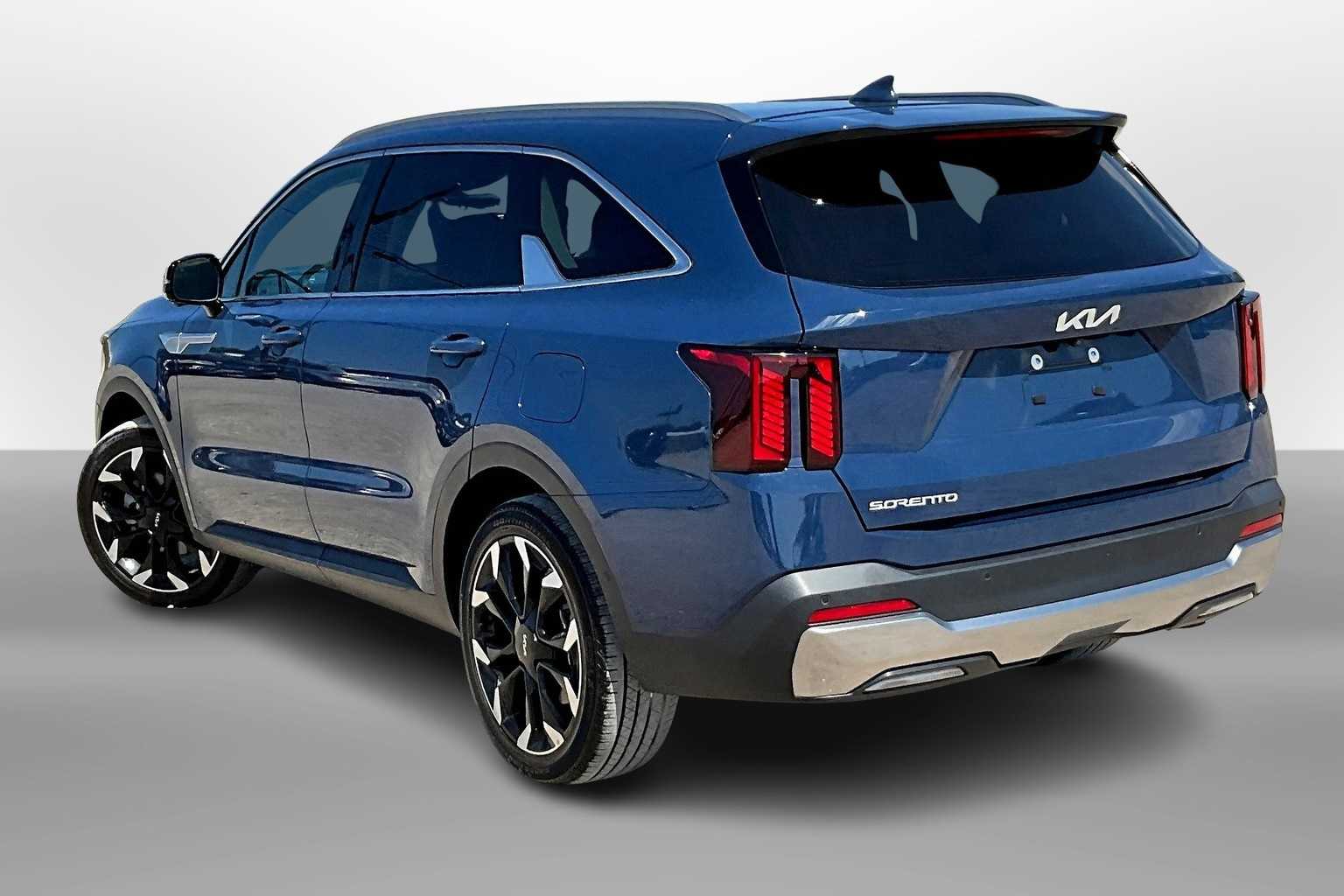 Thumbnail: 2024 Kia Sorento - 11