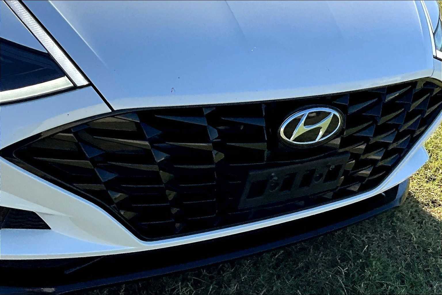 Thumbnail: 2022 Hyundai Sonata - 27