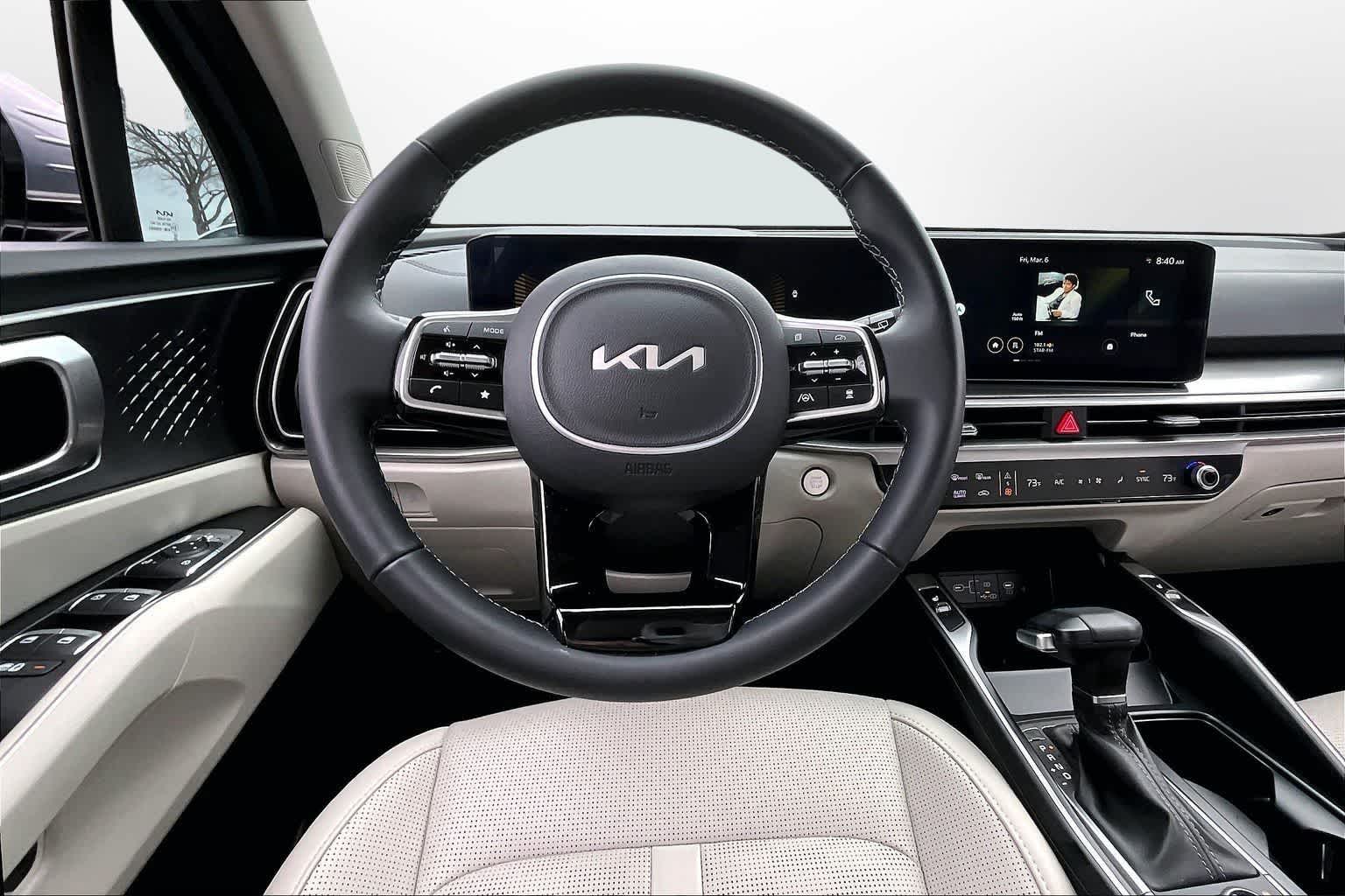 Thumbnail: 2025 Kia Sorento - 5