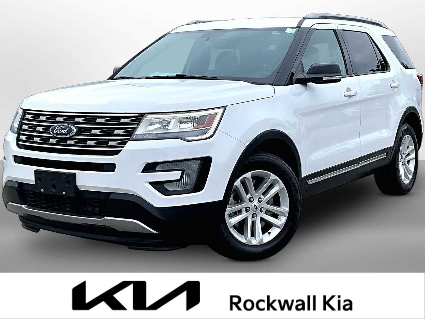 Thumbnail: 2017 Ford Explorer - 1