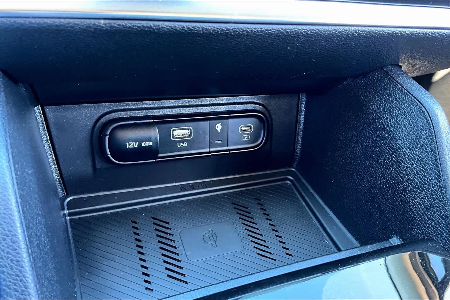 Thumbnail: 2024 Kia Sportage - 23