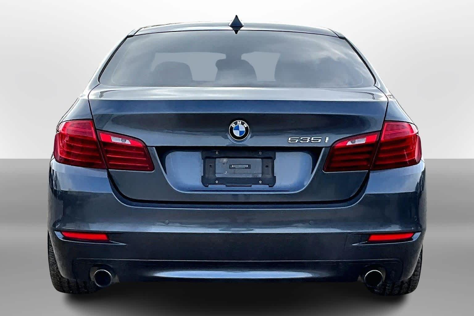 Thumbnail: 2016 BMW 5 Series - 4
