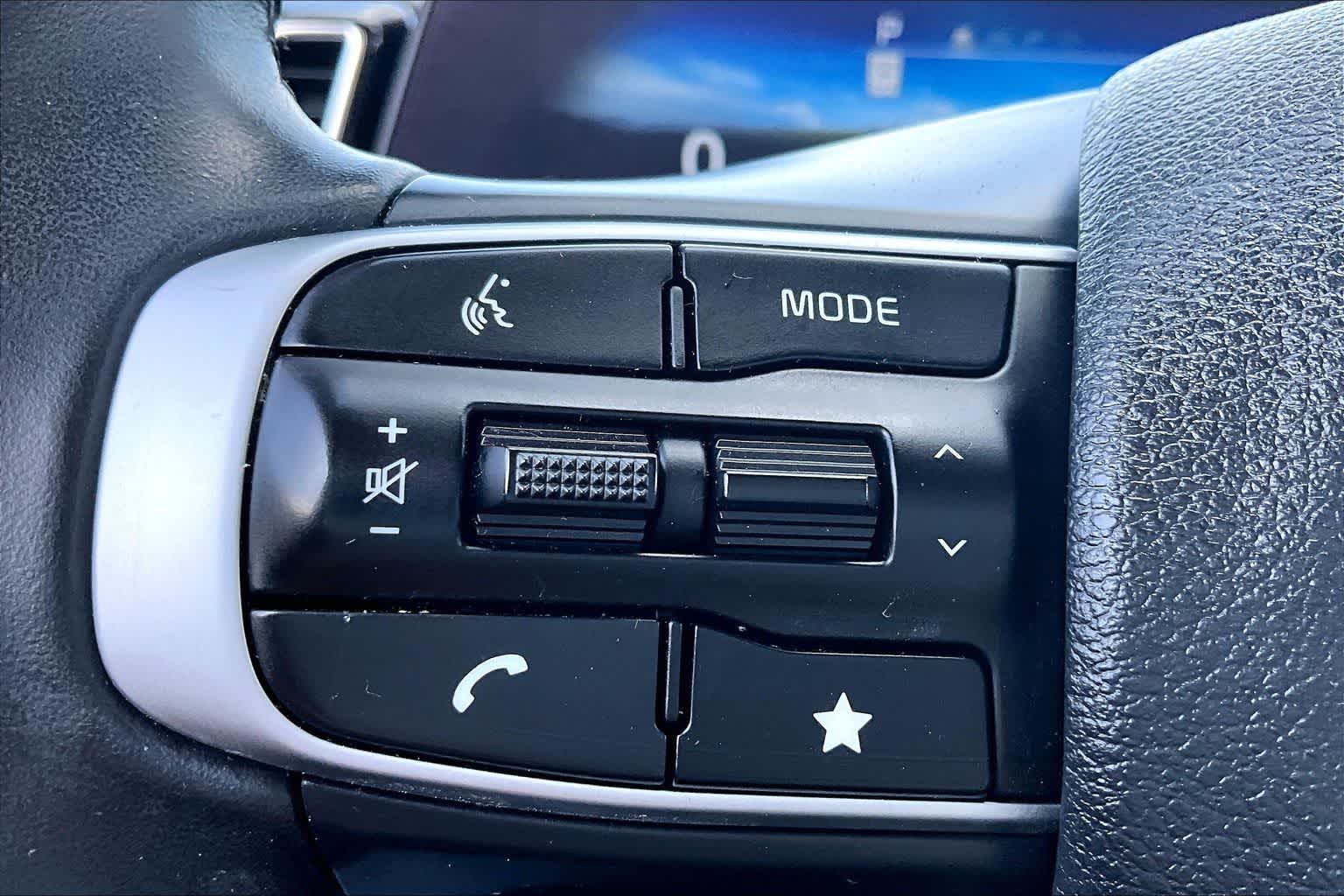 Thumbnail: 2024 Kia Sportage - 16