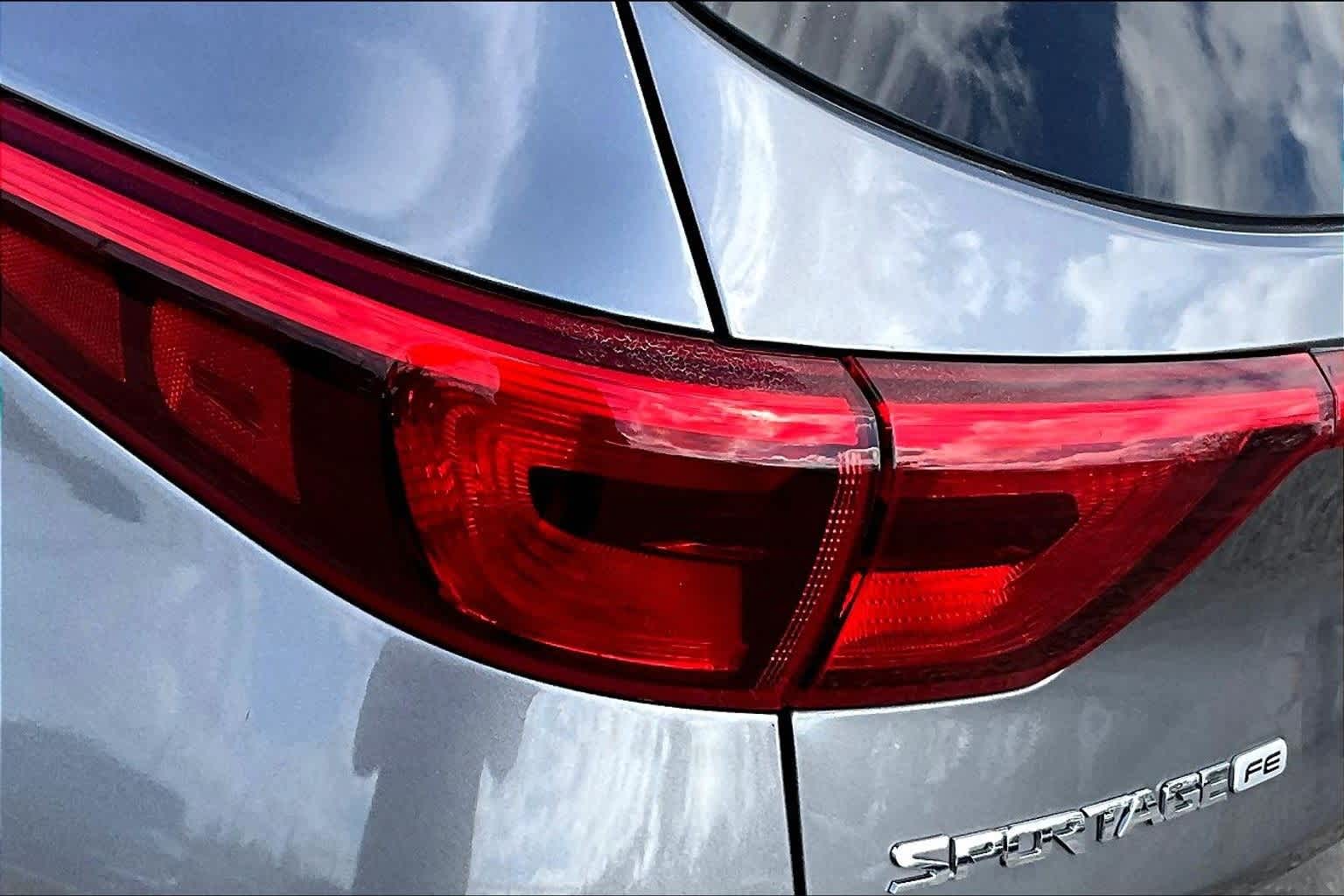 Thumbnail: 2017 Kia Sportage - 31