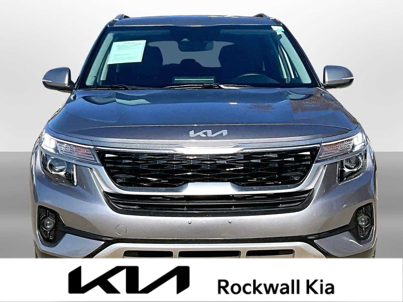 2023 Kia Seltos S's photo