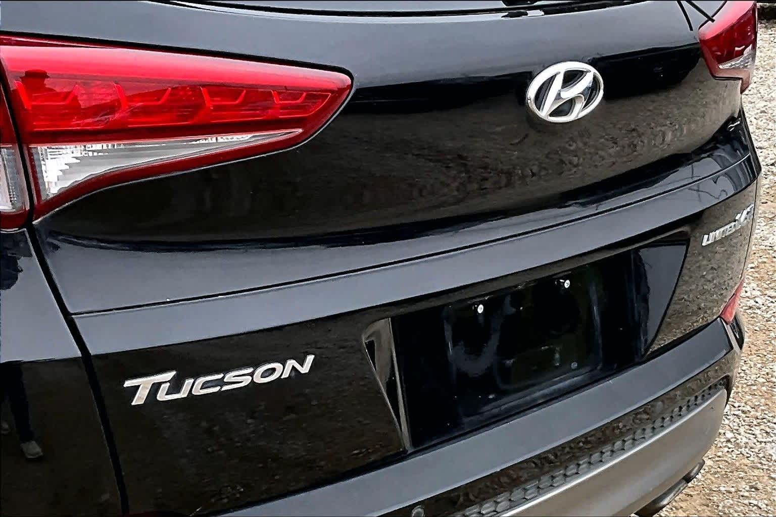 Thumbnail: 2016 Hyundai Tucson - 30
