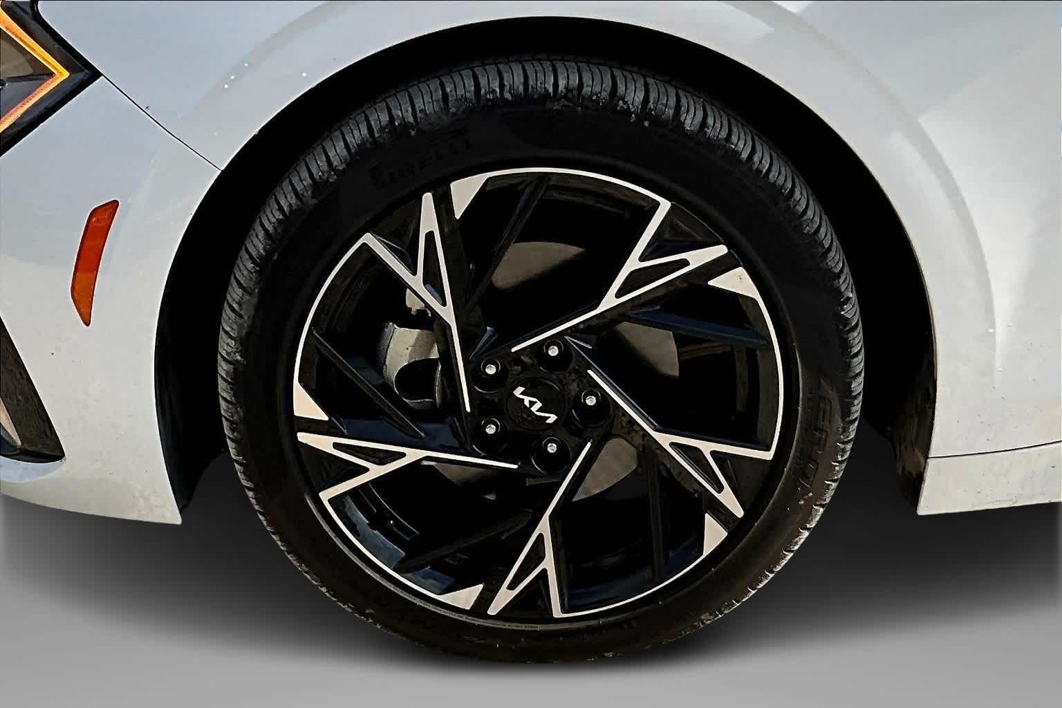 Thumbnail: 2025 Kia K5 - 8