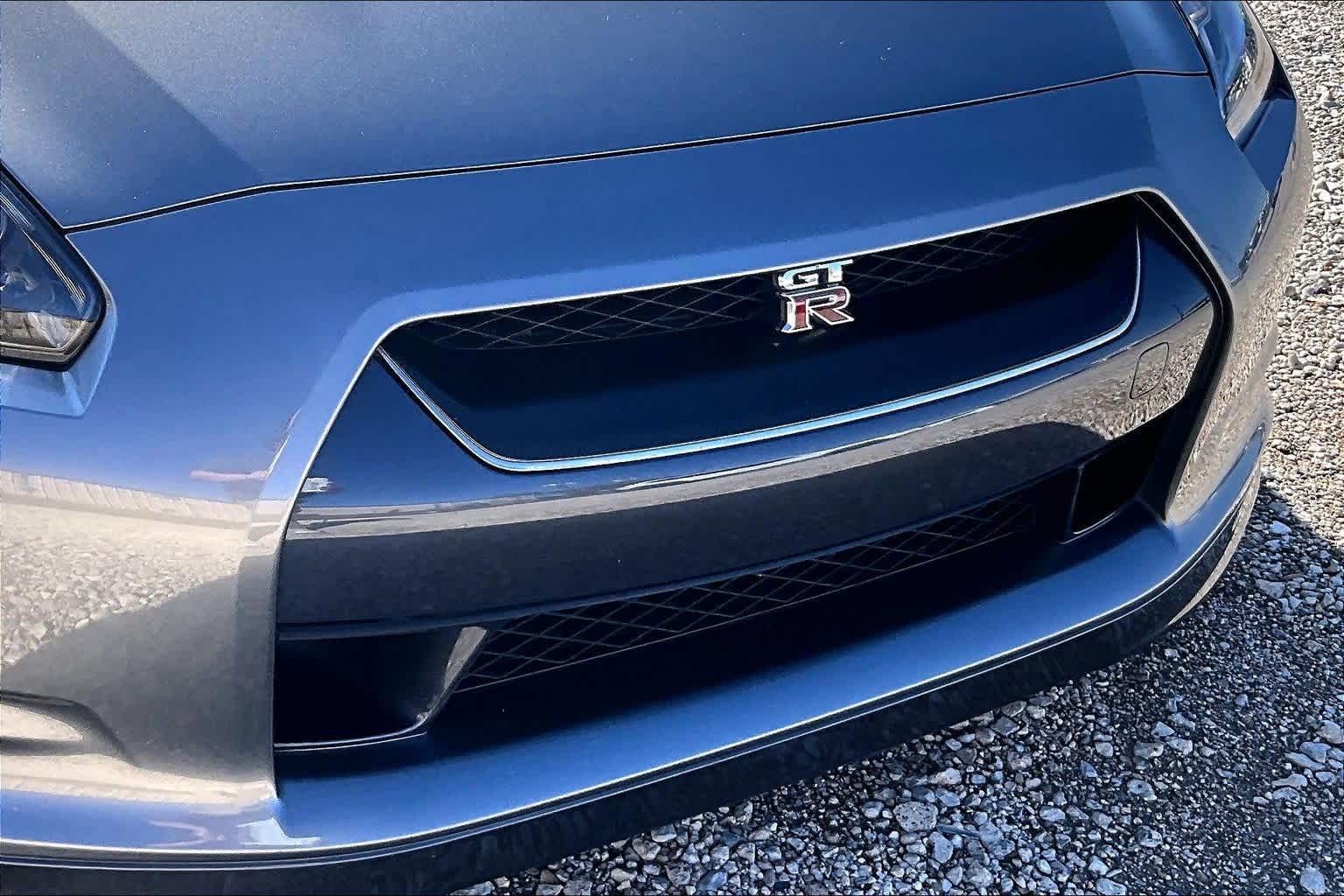 Thumbnail: 2010 Nissan GT-R - 25