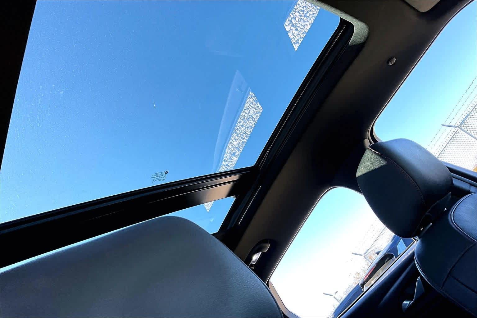 Thumbnail: 2022 Chevrolet Blazer - 16