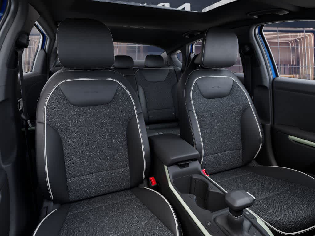 2025 Kia K4 GT-Line 15